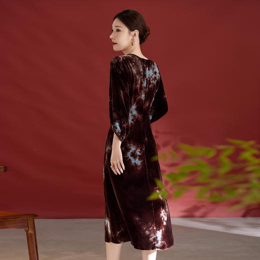 QS法式拼色晕染花卉真丝丝绒连衣裙女秋季新款优雅轻奢中长裙女1373 商品图2