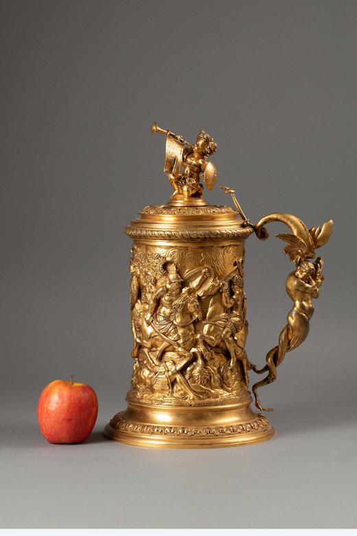 独角鹿西洋古董19世纪末欧洲出品新文艺复兴风格神话人物及古典战役主题铜鎏金精雕大型带盖啤酒杯 商品图0