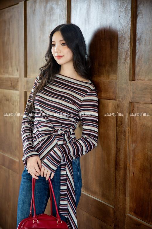 【门店同款】ENJOY秋季“浮光织影”条纹斜肩绑带上衣 165196574 商品图1