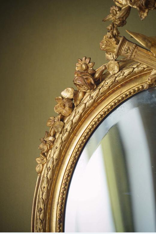 独角鹿西洋古董19世纪晚期法国出品胜利火炬与繁花主题鎏金灰墁浮雕木质大型挂镜 商品图2