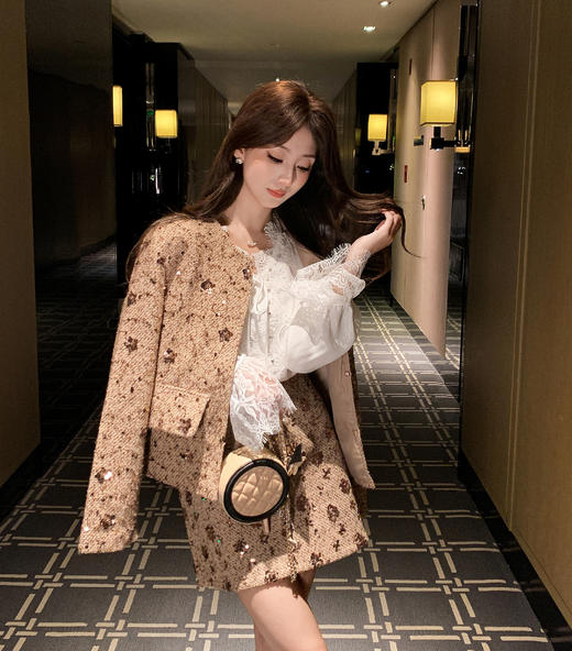 张心子【焦糖邂逅】千金感小香风亮片半身裙 U2412050 商品图5