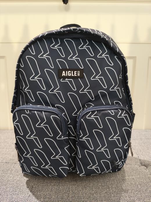 艾高 后背包中  BO652-F . 商品图0