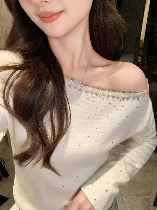 张心子【巴黎记事】软糯亮片圆领针织打底衫上衣 U2509033 商品图13