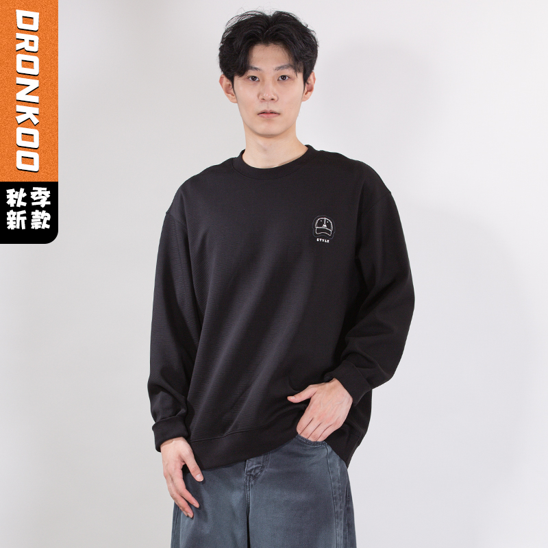 DRONKOO 2025 圆领左胸贴布小帽子中厚卫衣