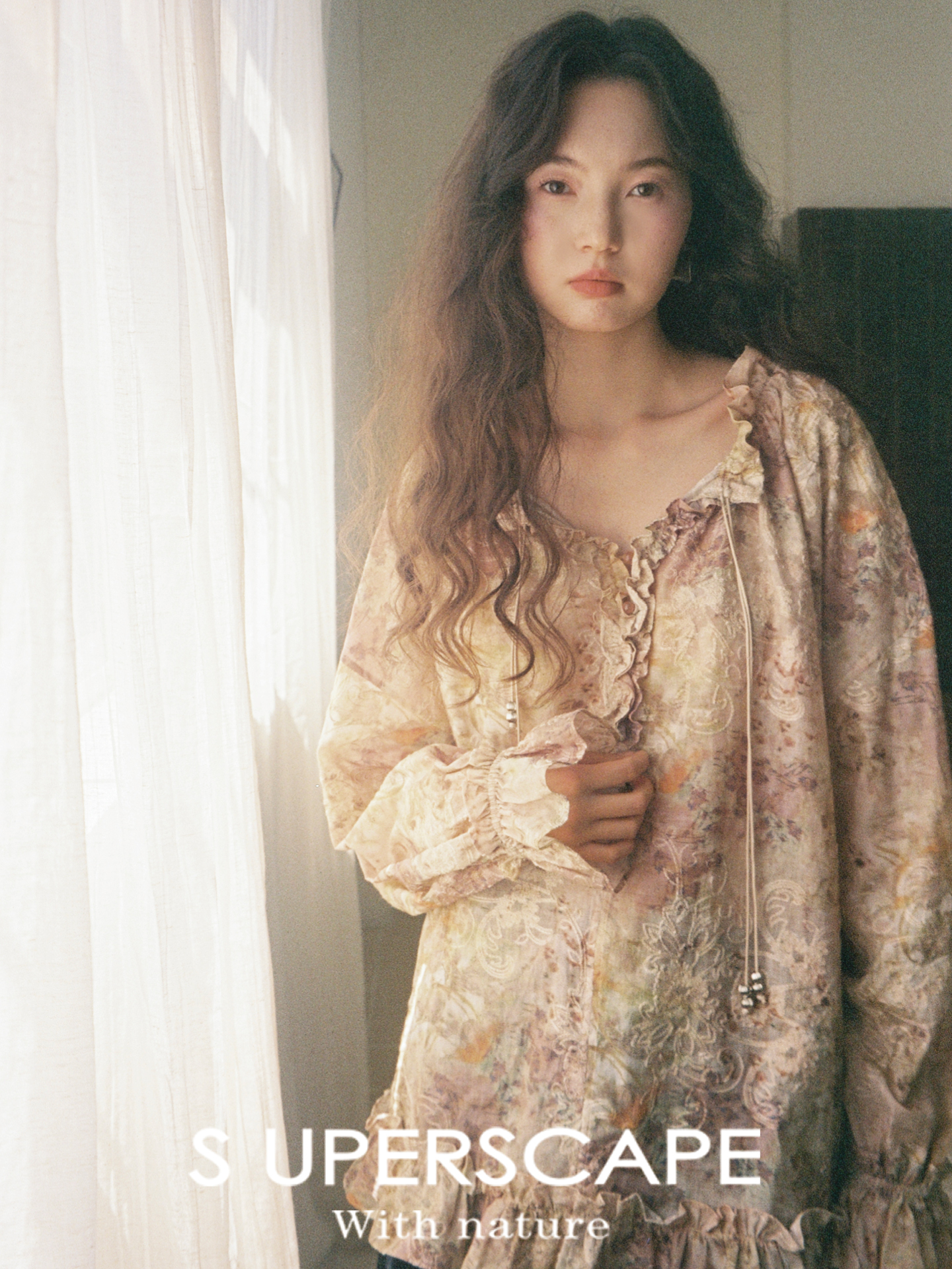 素舶 重工刺绣印花棉混纺荷叶边法式A摆长袖衬衫