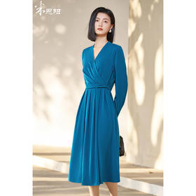 米思阳2026春季知性优雅风V领褶皱连衣裙收腰显瘦中长款大摆裙女4315