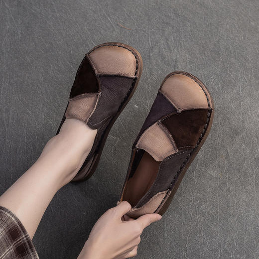 JZ5001-15 2025秋季新款复古拼色软底头层牛皮单鞋休闲舒适百搭圆头女鞋 商品图2