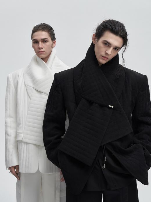 TIWILLTANG启世录“矵佚”绗棉宽肩西装 商品图4