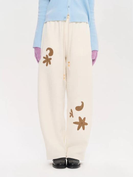 heris/H53123/游牧腰果花贴布绣 串珠抽绳松紧 时髦弯刀阔腿卫裤 商品图0