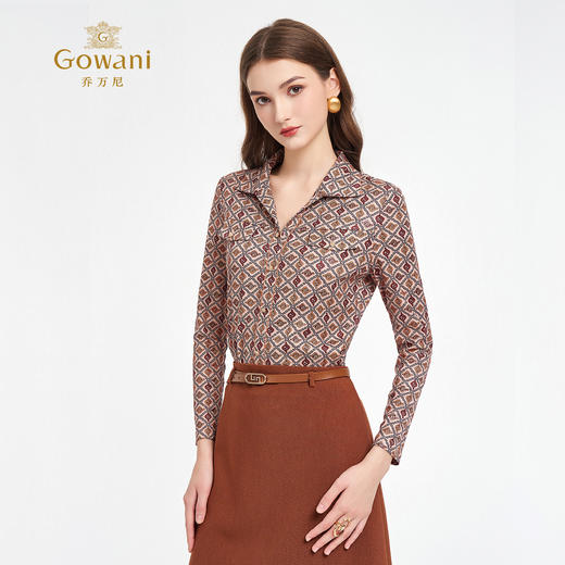 乔万尼2025秋季新品印花复古燕领长袖T恤衬衫ED3C326 商品图1