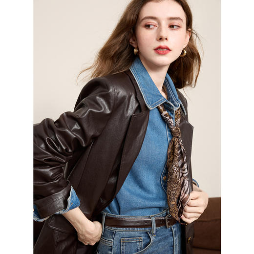 三彩2025秋季西装皮衣外套油蜡感PU宽肩摩登西服皇家港口小众M 商品图2