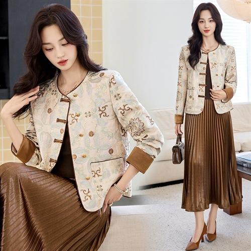 2025秋装新款重工刺绣撞色新中式短外套YJLY8609 商品图0