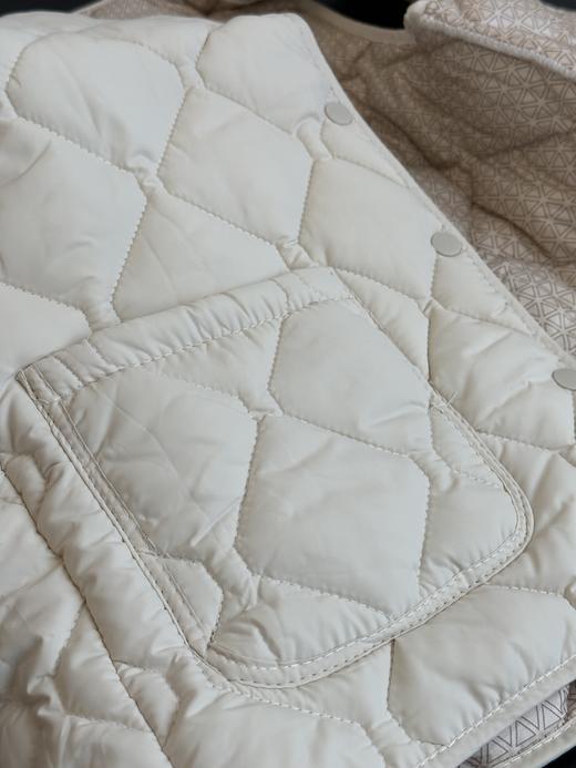 反季福利❗️气绒款/100%绵羊毛马甲男女款！秒杀市面同款，五防功能性面料，防风、防水、防钻、防坨、防污！大牌同款绗缝工艺！气绒版可轻柔模式机洗，羊毛版建议手洗 商品图10