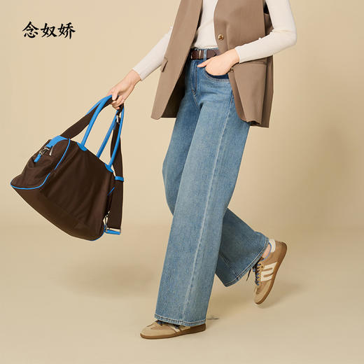 【商场同款】CNT5296 “解压牛仔裤”  单宁蓝色，干净、好搭，直筒裤型，修饰腿型 牛仔宽口裤 商品图1