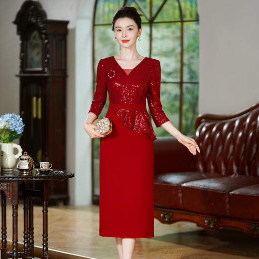 2025秋新礼服，亮片荷叶边气质婚庆婚宴妈妈喜婆婆连衣裙TQ2508 商品图2