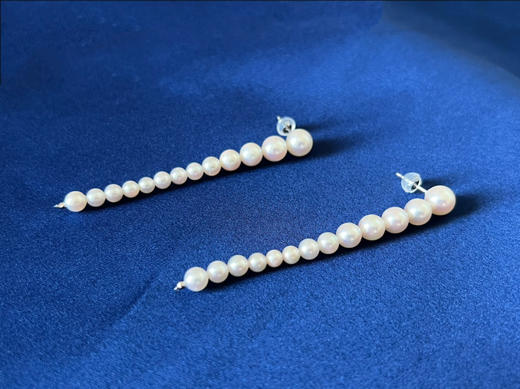 「爱的轨迹」全圆强光海水Akoya珍珠耳链 商品图1