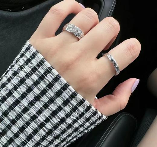 TB32-香奈儿菱格纹窄版戒指镶钻 无钻（XK） 商品图1