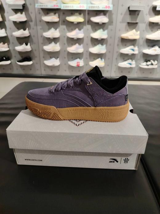 安踏男鞋2025冬新款欧文时尚休闲潮流运动篮球板鞋112541801 商品图2