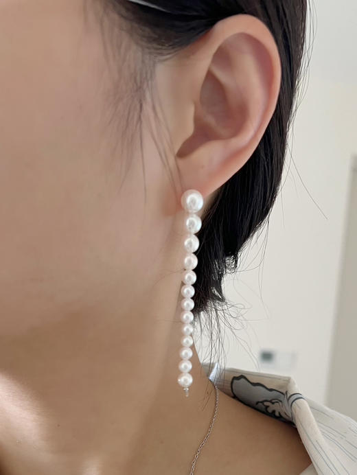 「爱的轨迹」全圆强光海水Akoya珍珠耳链 商品图3