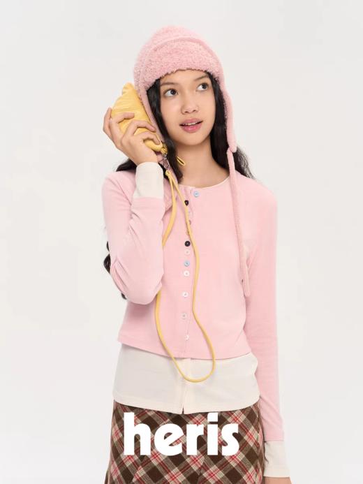 heris/H53115/趣味彩扣门襟 假两件层次设计 长袖针织开衫 商品图1