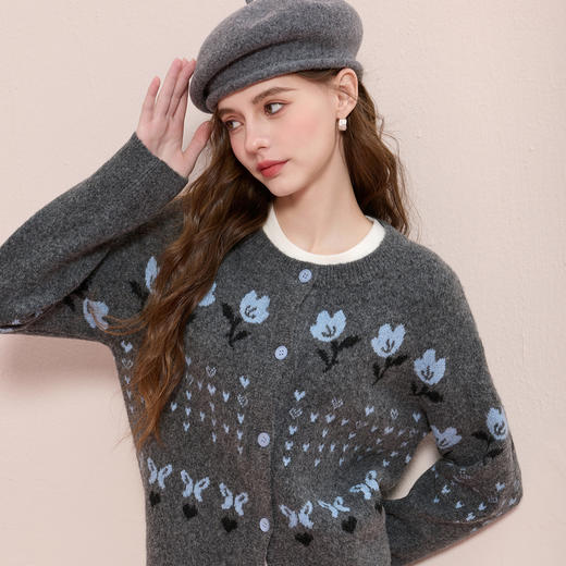 三彩2025冬季新款提花针织衫圆领毛衫外套开衫宽松复古M 商品图1