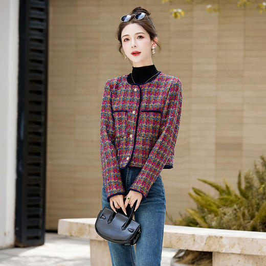 2025年春季上新韩系时尚感潮流气质名媛小香风短外套 商品图3