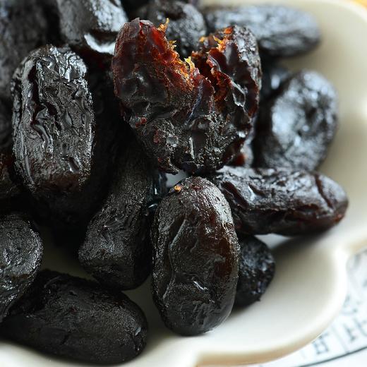 【三蒸元气枣】 古法三蒸三晒，去皮去核！糯到拉丝，一口糯叽叽，国医大师推荐， 不拉喉不胀气不上火气色好，新疆一级红枣，肉厚无酸味， 商品图3