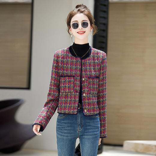 2025年春季上新韩系时尚感潮流气质名媛小香风短外套 商品图2