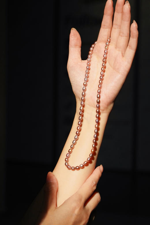 砚宝3年经典｜金属香芋色珍珠项链 商品图4