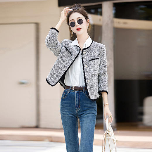 2025年春季上新韩系时尚感潮流气质名媛小香风短外套 商品图1