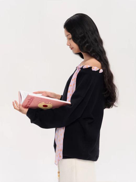 heris/H53122/彩色波点丝巾系带 一字肩/露肩两穿 慵懒氛围感针织卫衣 商品图2