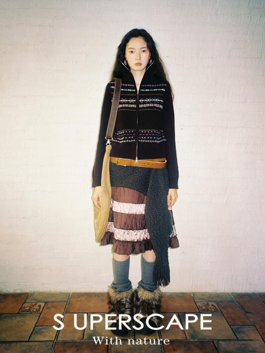 素舶 天丝羊毛缎面抗菌撞色褶皱花边低腰A字半身裙 商品图4