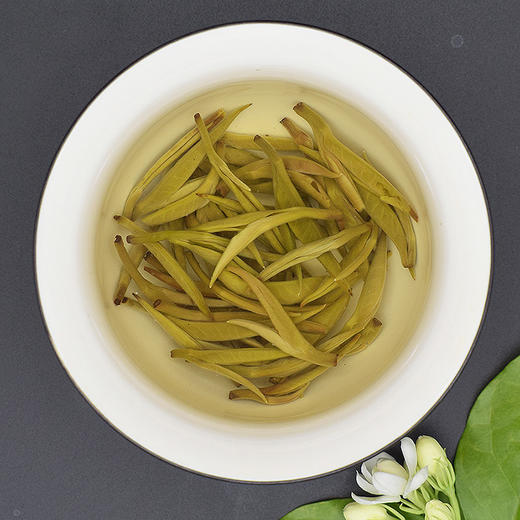 心选丨【支持试饮不满意全额退】六窨嫩芽国家地理保护标志产品广西横县茉莉花茶玉螺赠送礼品袋（125g*2罐） 商品图8