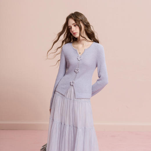 三彩2025冬季新款亮片针织衫V领毛衫开叉上衣套头修身M 商品图1