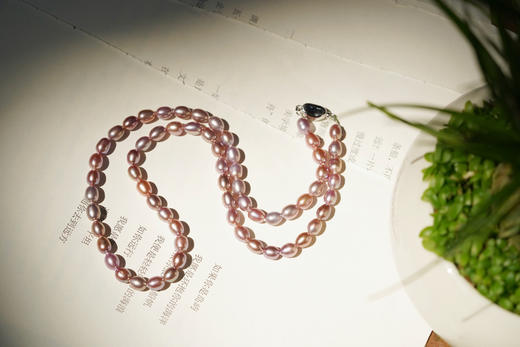 砚宝3年经典｜金属香芋色珍珠项链 商品图1