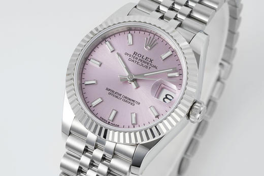 细节决定成败，18k包金版本ARF 31mm 整个手表基于正品original原版开模的super copy在复刻市场中，外观的相似度固然重要，但真正的高端复刻，不仅要“看上去像”，更要“戴上去真”❕ 商品图1