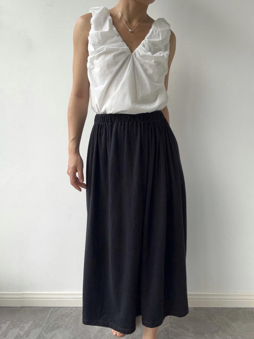 Viktoria Chan | SS23086 Astrid puff top [ 无袖上衣 黑 / 白] 商品图9