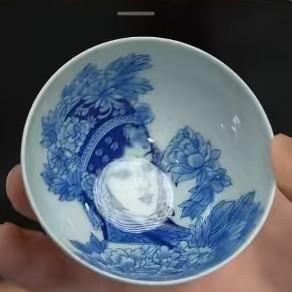 良朋|影青釉牡丹花小花旦 商品图0