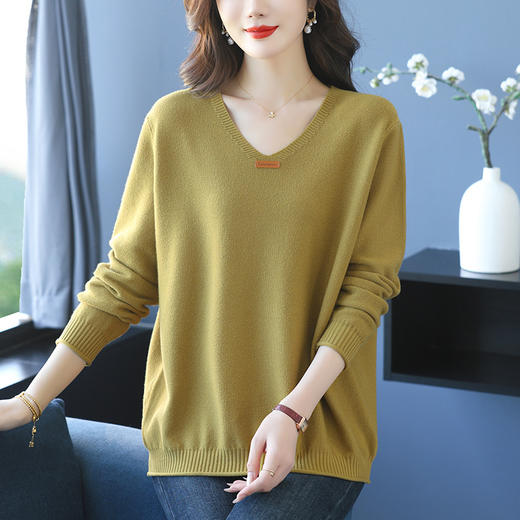 CC 10-6621简单大方上衣鸡心领打底衫显瘦 商品图3