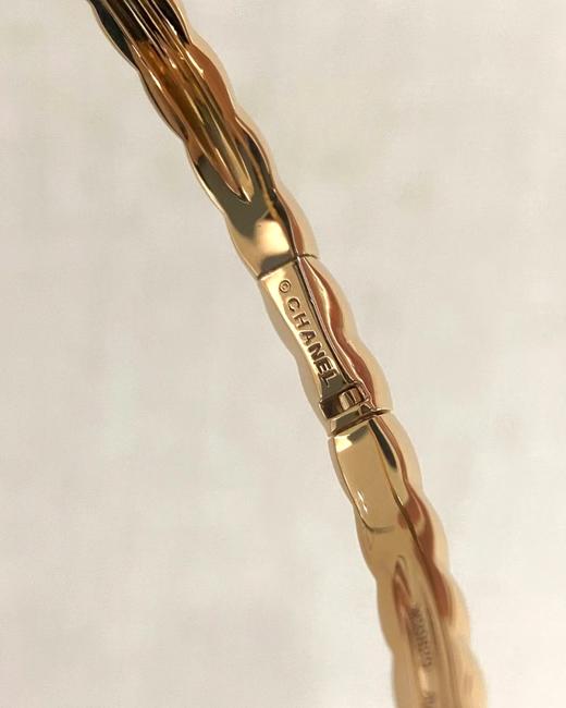 TB35-香奈儿菱格纹半钻手镯（XJ） 商品图5