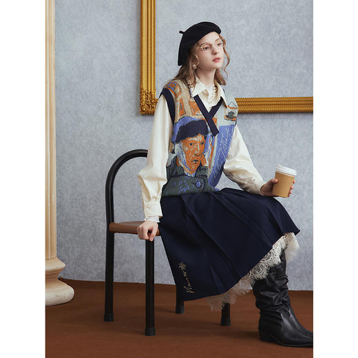 两三事梵高文艺墨迹飞雪2025秋季新款蕾丝拼接双层裙摆刺绣半身裙 商品图2