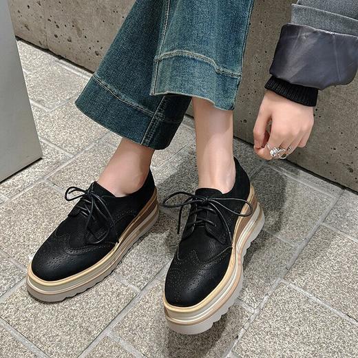 【预售5天】厚底松糕鞋复古雕花布洛克英伦风小皮鞋真皮单鞋高跟系带女鞋MZYZP&929-17 商品图3