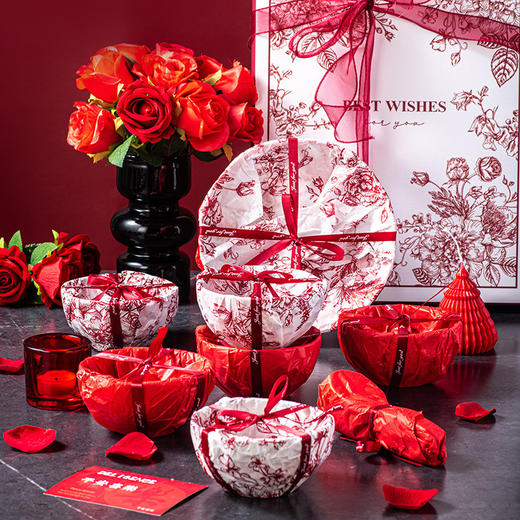 【平安喜乐❗️轻奢碗盘勺套装】中式红韵，搭配浪漫玫瑰，情意满满，新年结婚礼盒陶瓷餐具送礼乔迁礼品婚宴伴手礼 商品图1