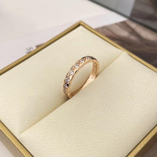 TB32-香奈儿菱格纹窄版戒指镶钻 无钻（XK） 商品图3