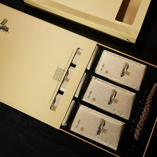 石家庄优选仓库速达，山东潍坊-马庄小米，色泽均匀，饱满圆润，干净无杂原色原香，6斤礼盒装（500g**6袋） 商品图1