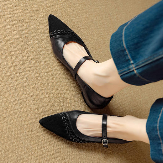 【预售5天】复古风尖头粗跟玛丽珍鞋，编织拼接设计感显瘦单鞋DB&M6553 商品图3