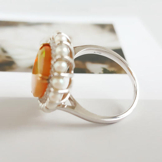 【天然正品】AU750白金豪镶钻镶天然水滴形强变彩3.785克拉欧泊（希望、平安）配珍珠戒指290825NJS08 现售价：6880 商品图8