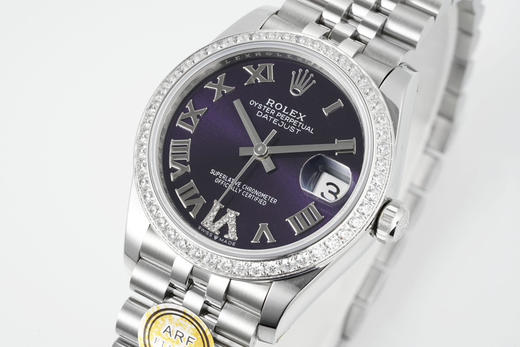 细节决定成败，18k包金版本ARF 31mm 整个手表基于正品original原版开模的super copy在复刻市场中，外观的相似度固然重要，但真正的高端复刻，不仅要“看上去像”，更要“戴上去真”❕ 商品图1