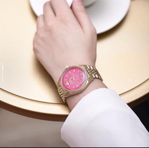Vivienne Westwood 西太后 石英机芯 精钢表带 粉色表盘 火龙果色玫红表盘经典土星 50米防水 商品图2
