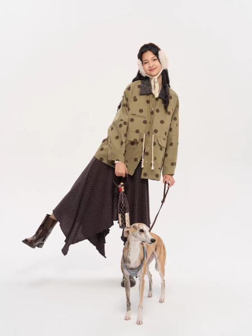 heris/H53109/巴恩风廓形感 立体弯刀袖夹克 商品图1